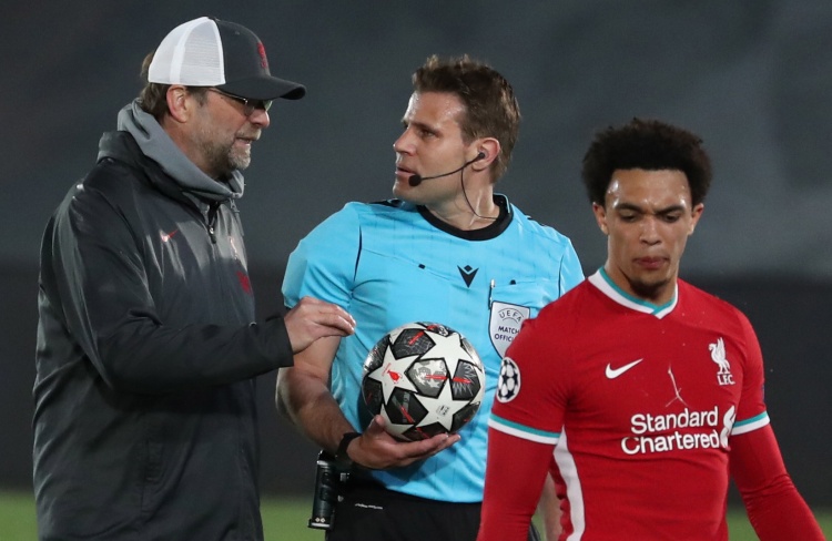 TES 2-0 UP：Wayward二连MVP TES稳中求胜轻松战胜UP