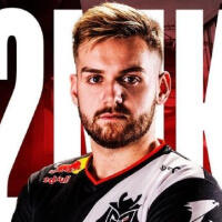 YSKM ：我选鳄鱼是给Leyan当狗的