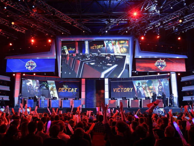 英雄联盟世界第一AD是谁？阿水呼声最高