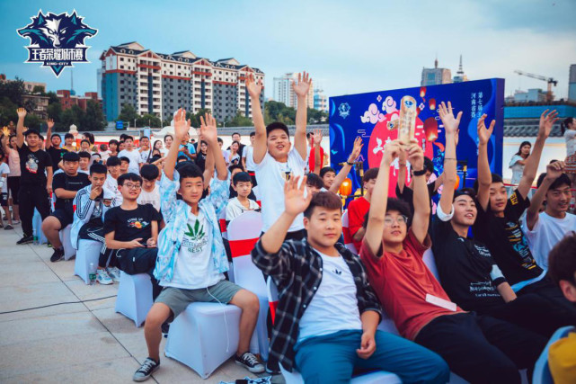 我丈夫真棒！ Viper 滑板鞋自由输出徐秀耀虎很难击败 Hanwha Life Esports 夺回一座城市
