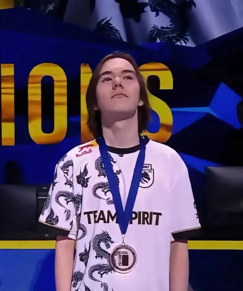 aurora 在 B 组下半区决赛中击败了 Heroic ，并获得了 IEM Dallas 2025 季后赛资格