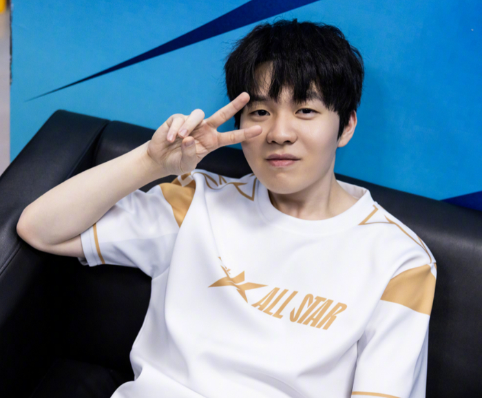 Tian ：今天发挥得还行，佛耶戈这个版本强度算比较不错的英雄