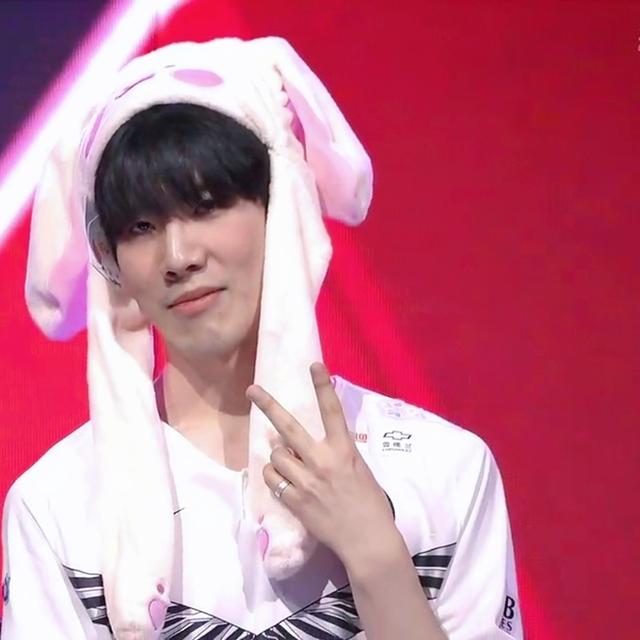 LNG Esports 比赛后更新：我们将继续努力，期待在下一个阶段见到你